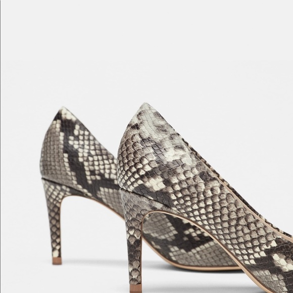 ZARA LEATHER SNAKESKIN PUMPS SZ 8 - Picture 4 of 8